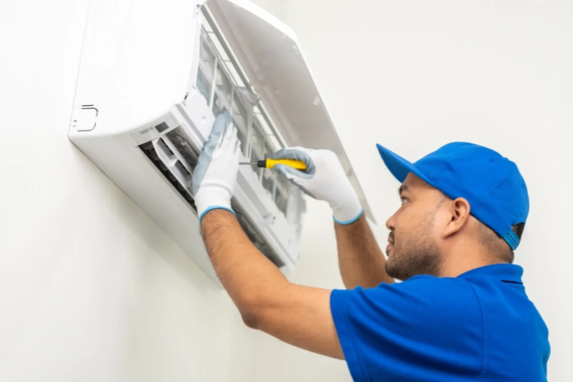 Efficient AC and Refrigerator Repair Services in Dubai