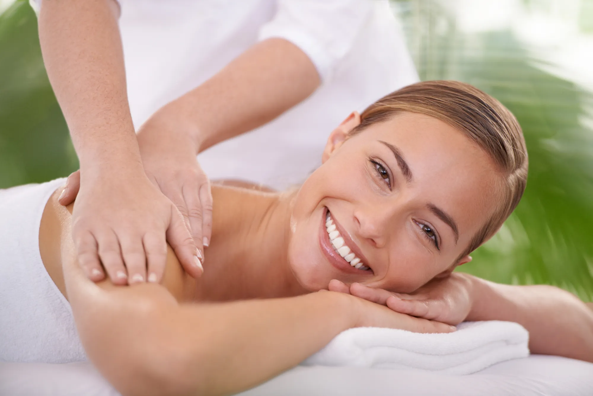 What is an Outcall Massage Service Near Me