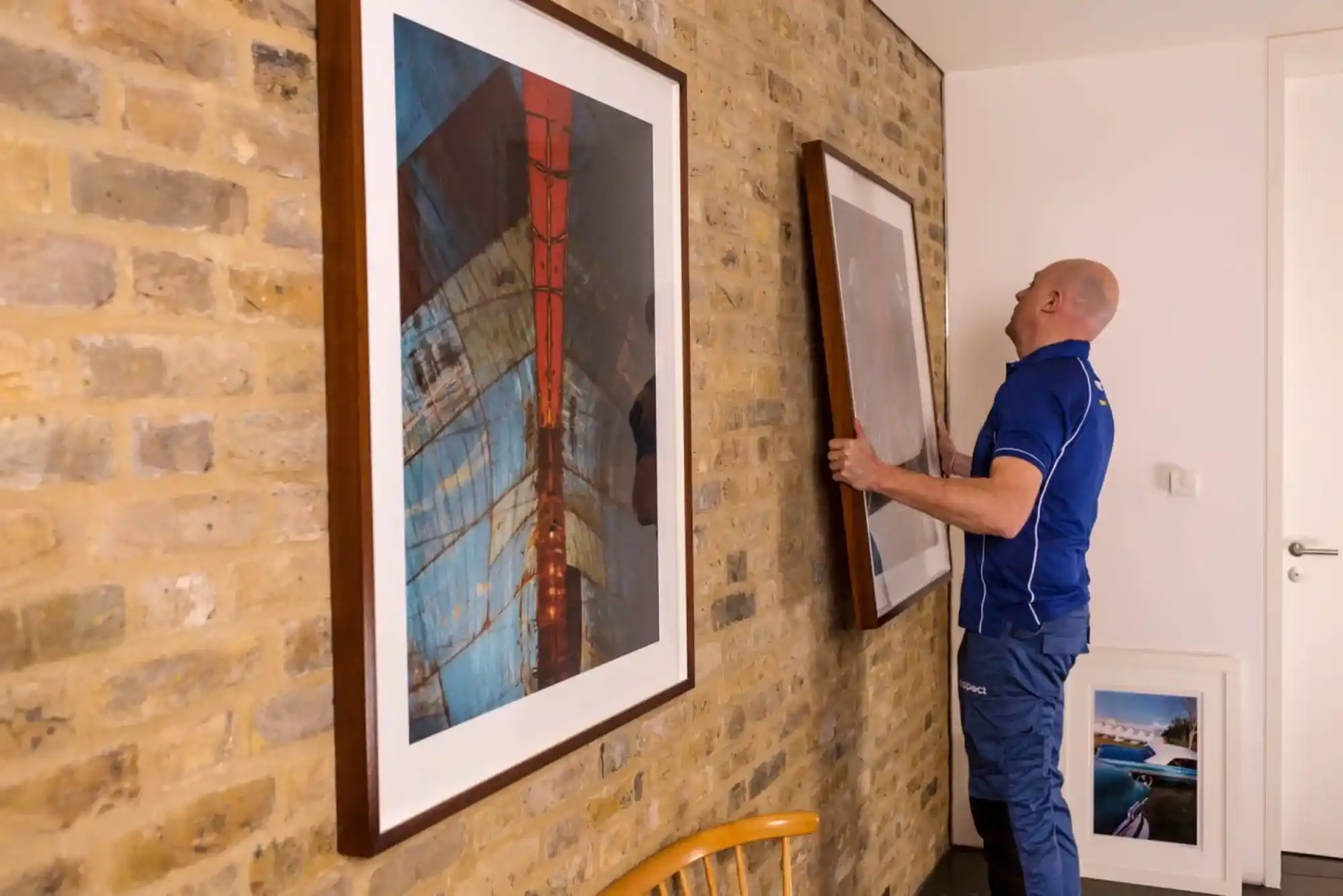 Picture Hanging Services Dubai