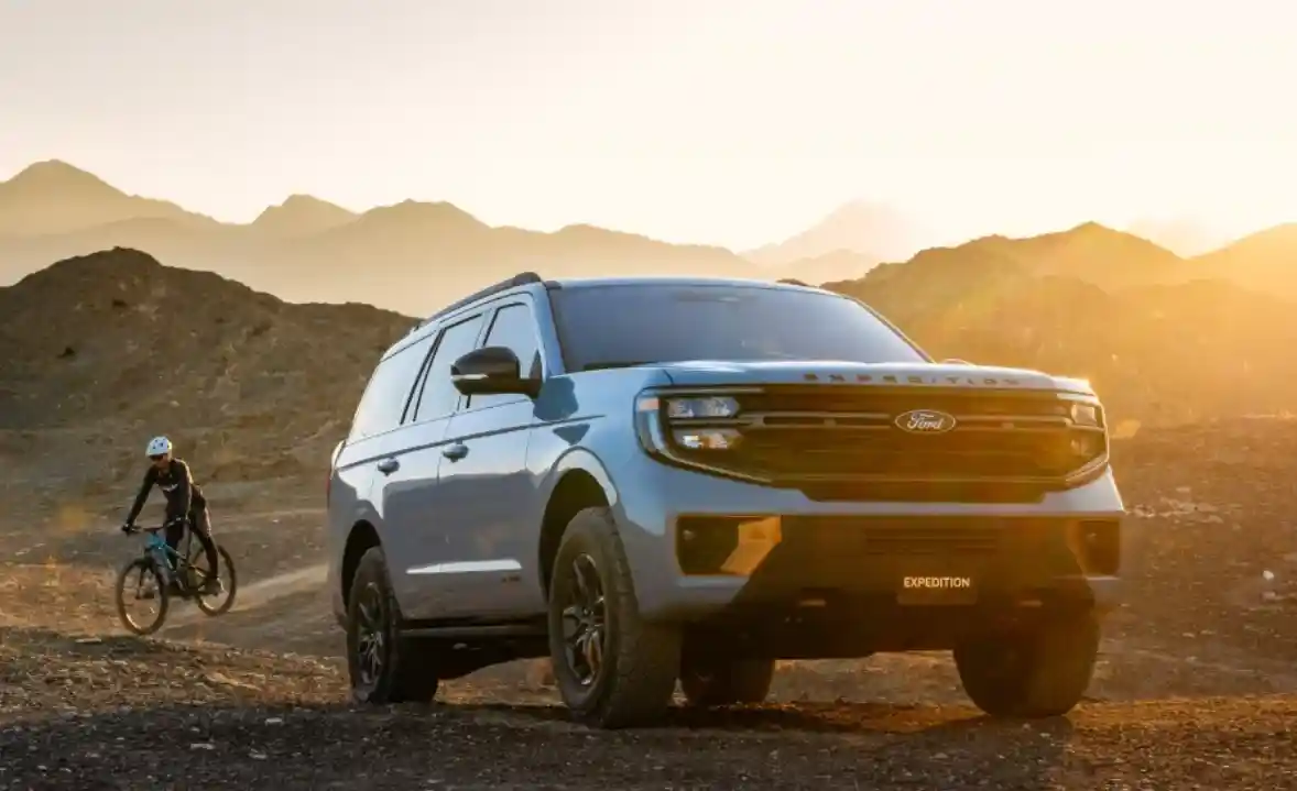 Ford Expedition for Large Families in the UAE